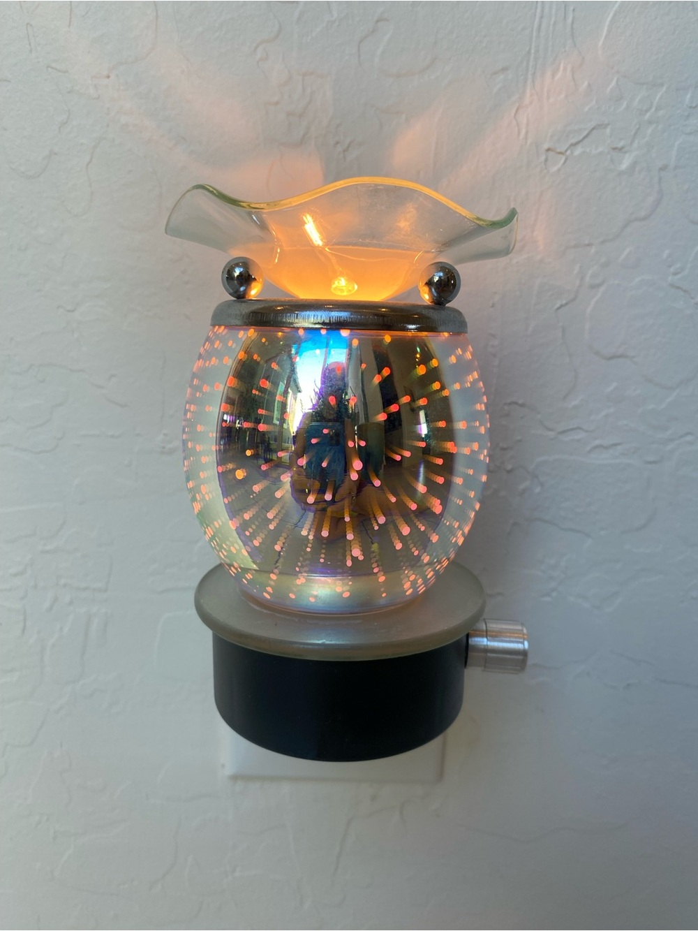 Iridescent Glass Electric Plug-In Wax Warmer - Multicolor Glow